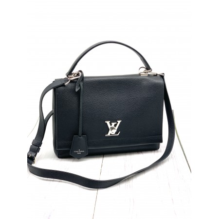 LOUIS VUITTON LOCKME II