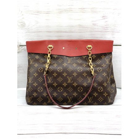 LOUIS VUITTON PALLAS TOTE BAG