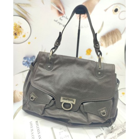 SALVATORE FERRAGAMO VINTAGE SHOULDER BAG